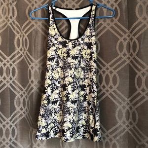 🔥Lululemon Racer Black LIKE NEW Tank🌺